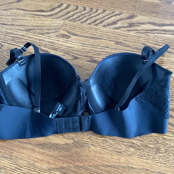 Women’s bra - Picture 2 of 3